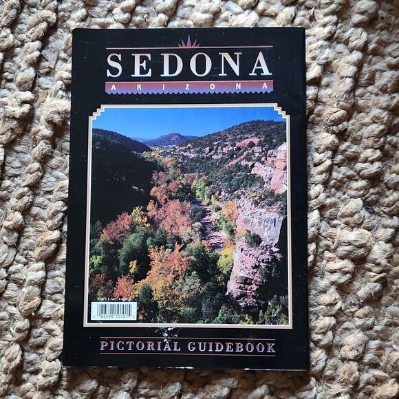Sedona Arizona Pictorial Guidebook - Picture 3 of 4